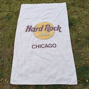 Vintage Hard Rock Cafe Chicago Oversized Beach Towel Cotton Polyester 37x62 USA